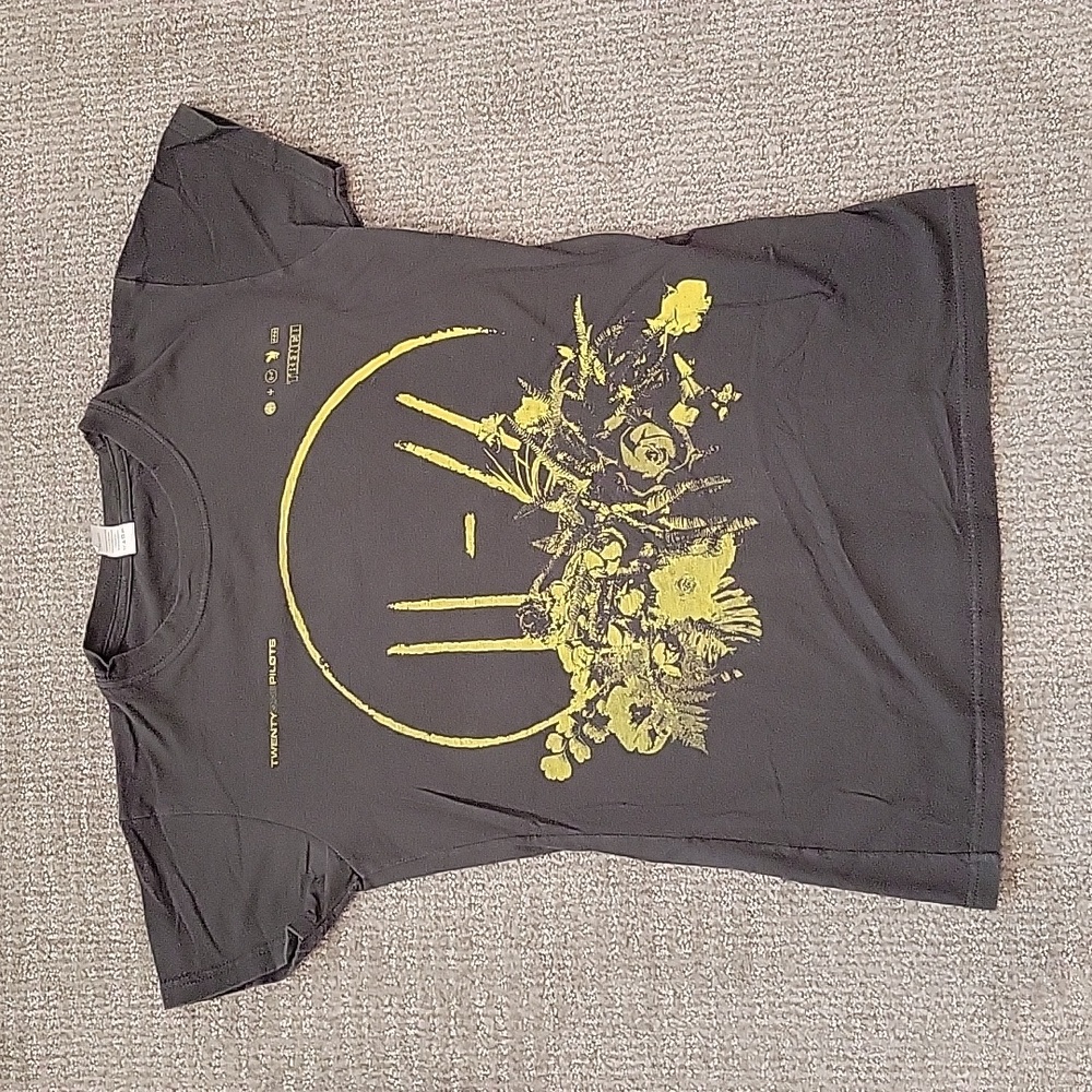 Twenty One Pilots T-shirt